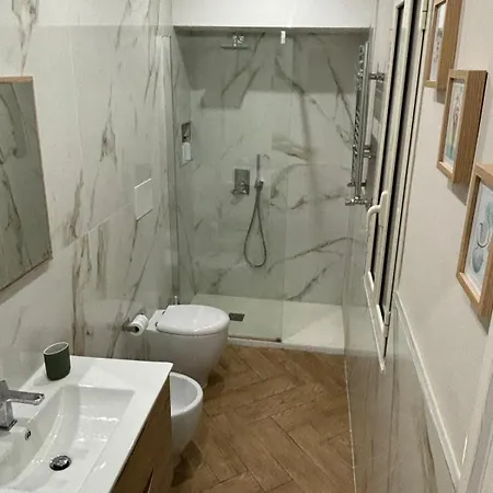 Apartment Correra Charme Neapel